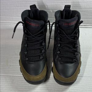 Jordan Men's Black and brown SKU HV4794-030 USED (not box)